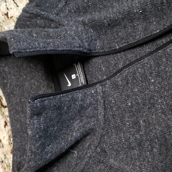 Nike Pullover With Zipper - Picture 3 of 3